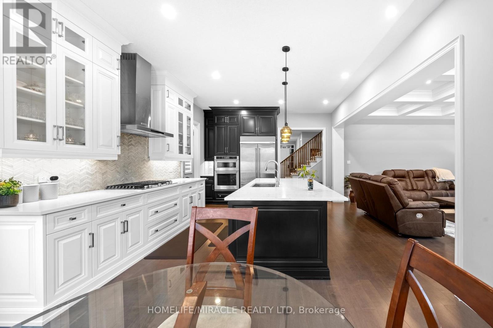 147 Ambrous Crescent W, Guelph, Ontario  N1G 0E4 - Photo 8 - X13716172