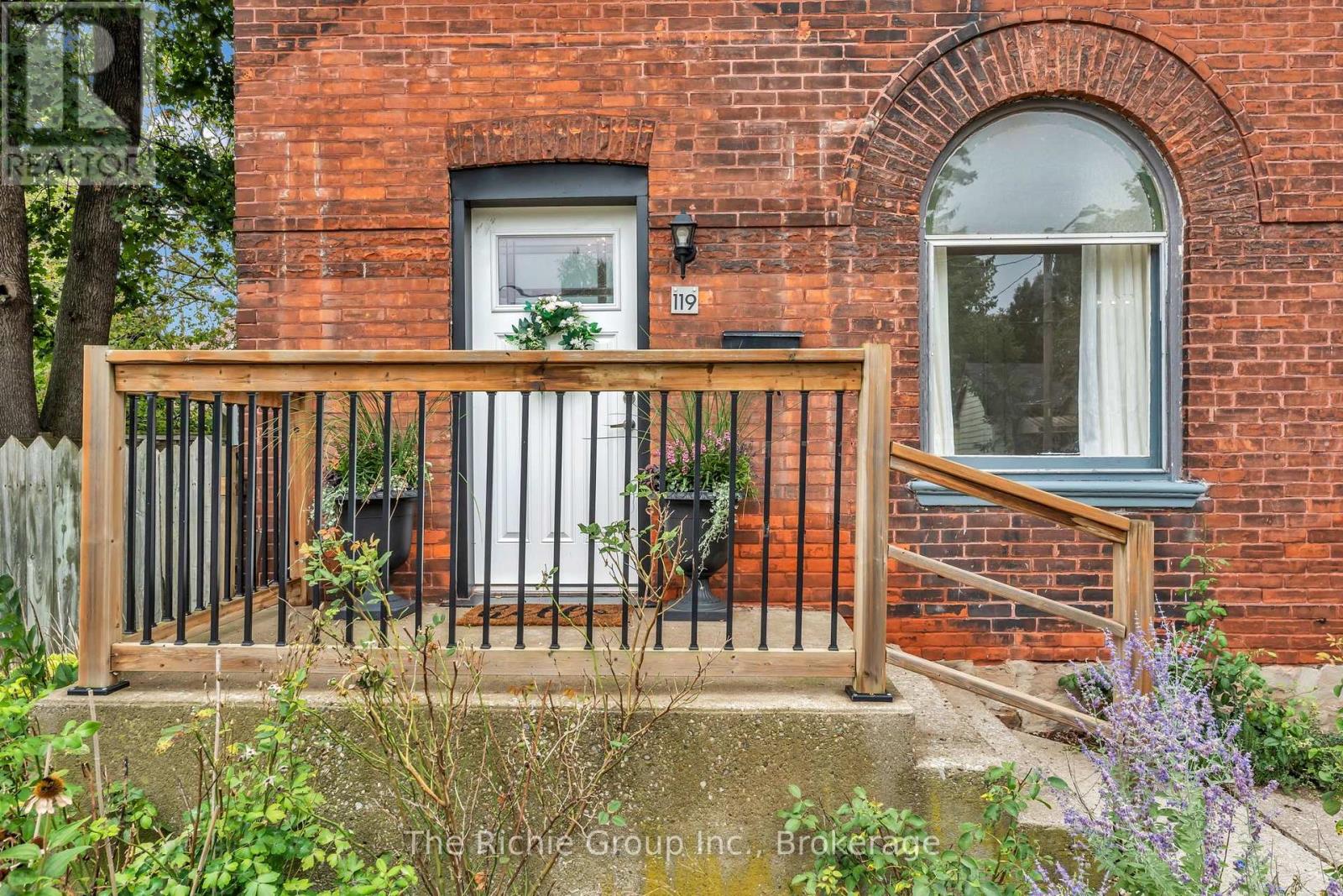 119 Brock Street, Brantford, Ontario  N3S 5E6 - Photo 3 - X13716180