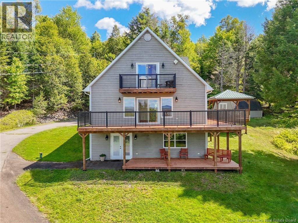 <h3>$639,000</h3><p>211 Jackson Road, Keswick Ridge, New Brunswick</p>