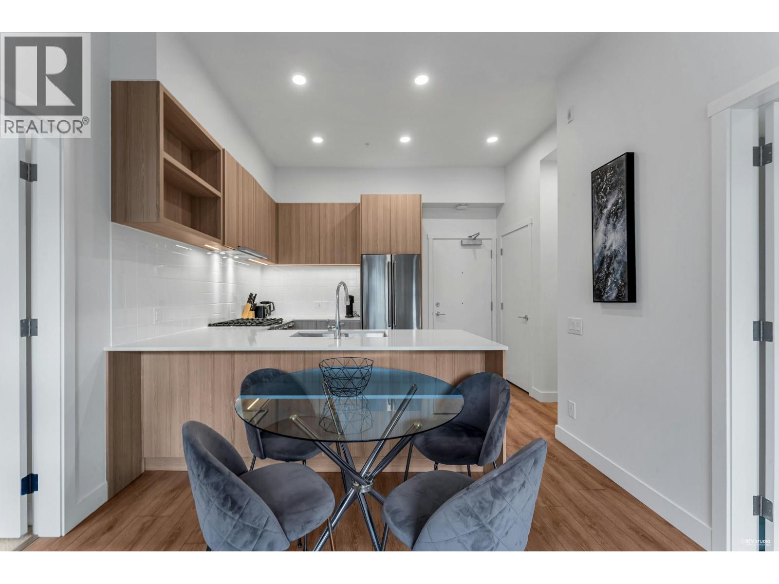 403 741 Anskar Court, Coquitlam, British Columbia V3J 0N3 - Photo 5 - R3159141