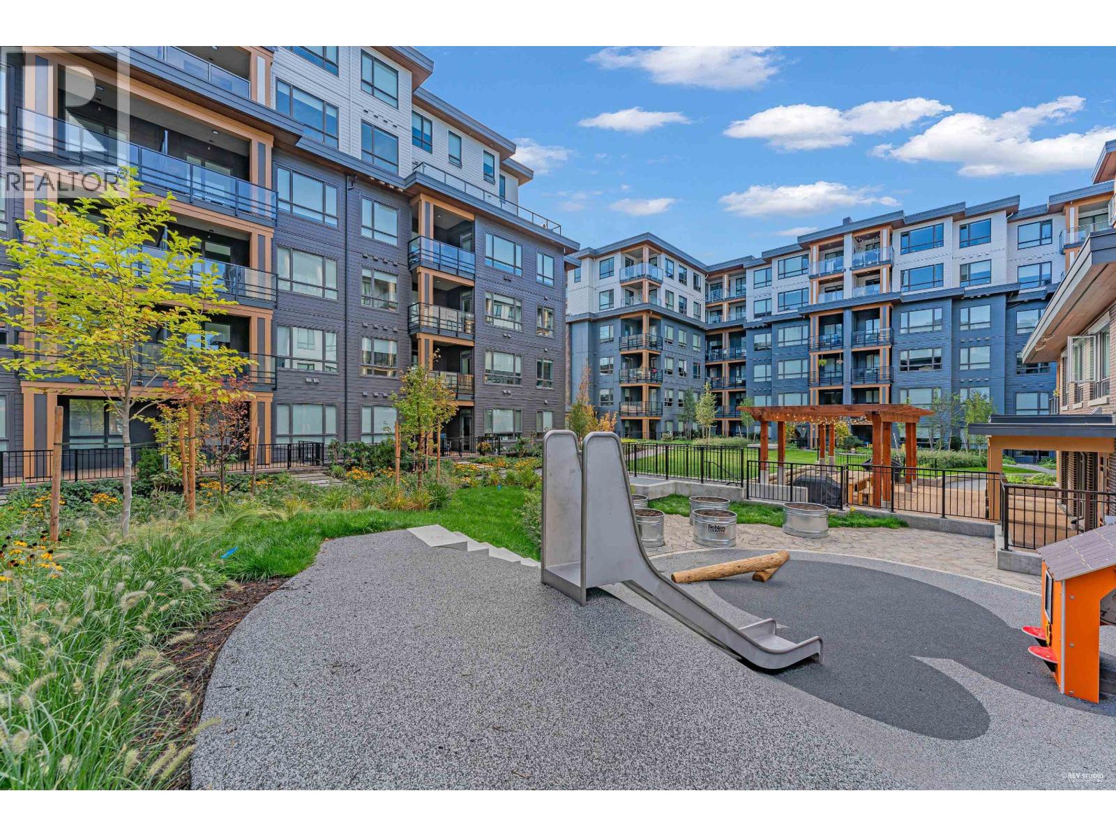 403 741 Anskar Court, Coquitlam, British Columbia V3J 0N3 - Photo 31 - R3159141