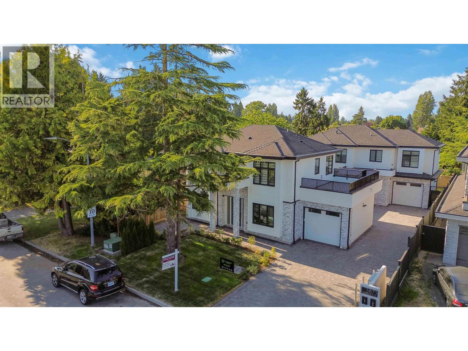 1 3871 Springfield Drive, Richmond, British Columbia V7E 1Z3 - Photo 2 - R3159006