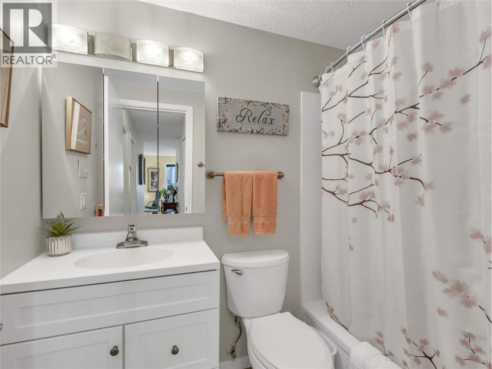 803 Fairview Road Unit# 212, Penticton, British Columbia  V2A 5Y7 - Photo 10 - 10390713