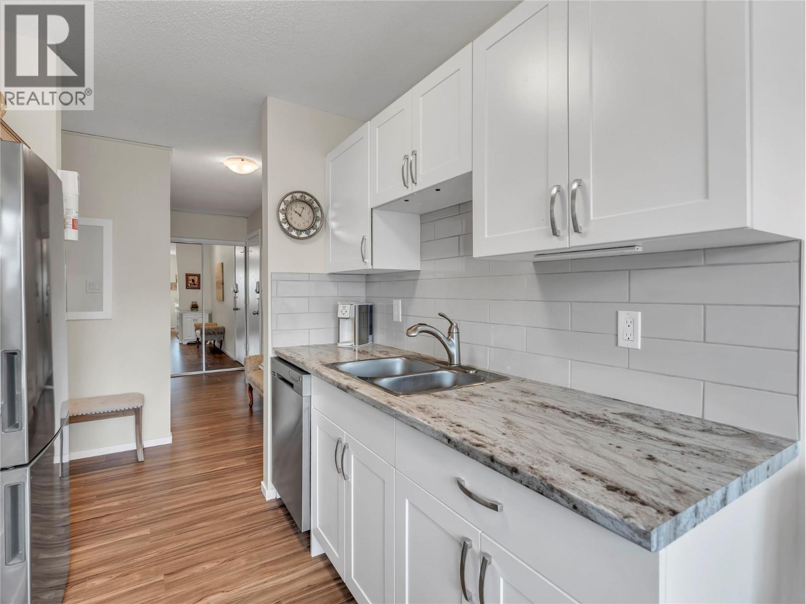 803 Fairview Road Unit# 212, Penticton, British Columbia  V2A 5Y7 - Photo 7 - 10390713