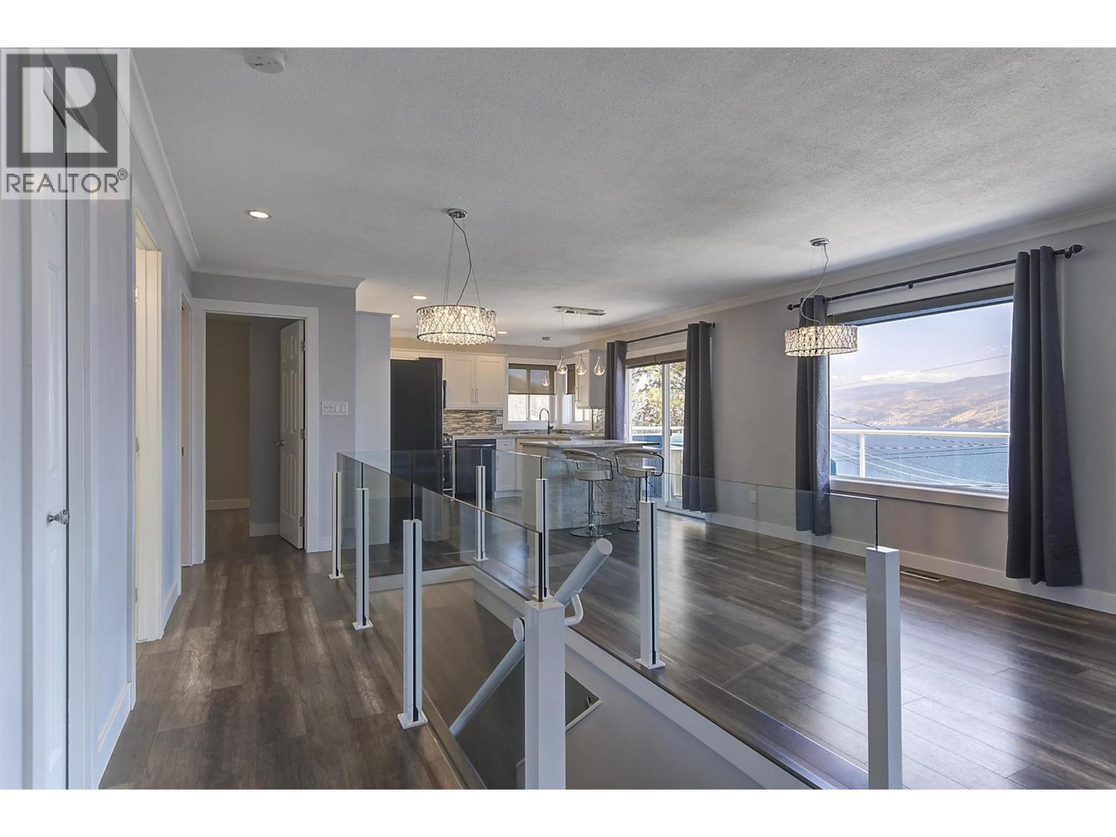 5284 Clarence Road, Peachland, British Columbia  V0H 1X2 - Photo 5 - 10398831