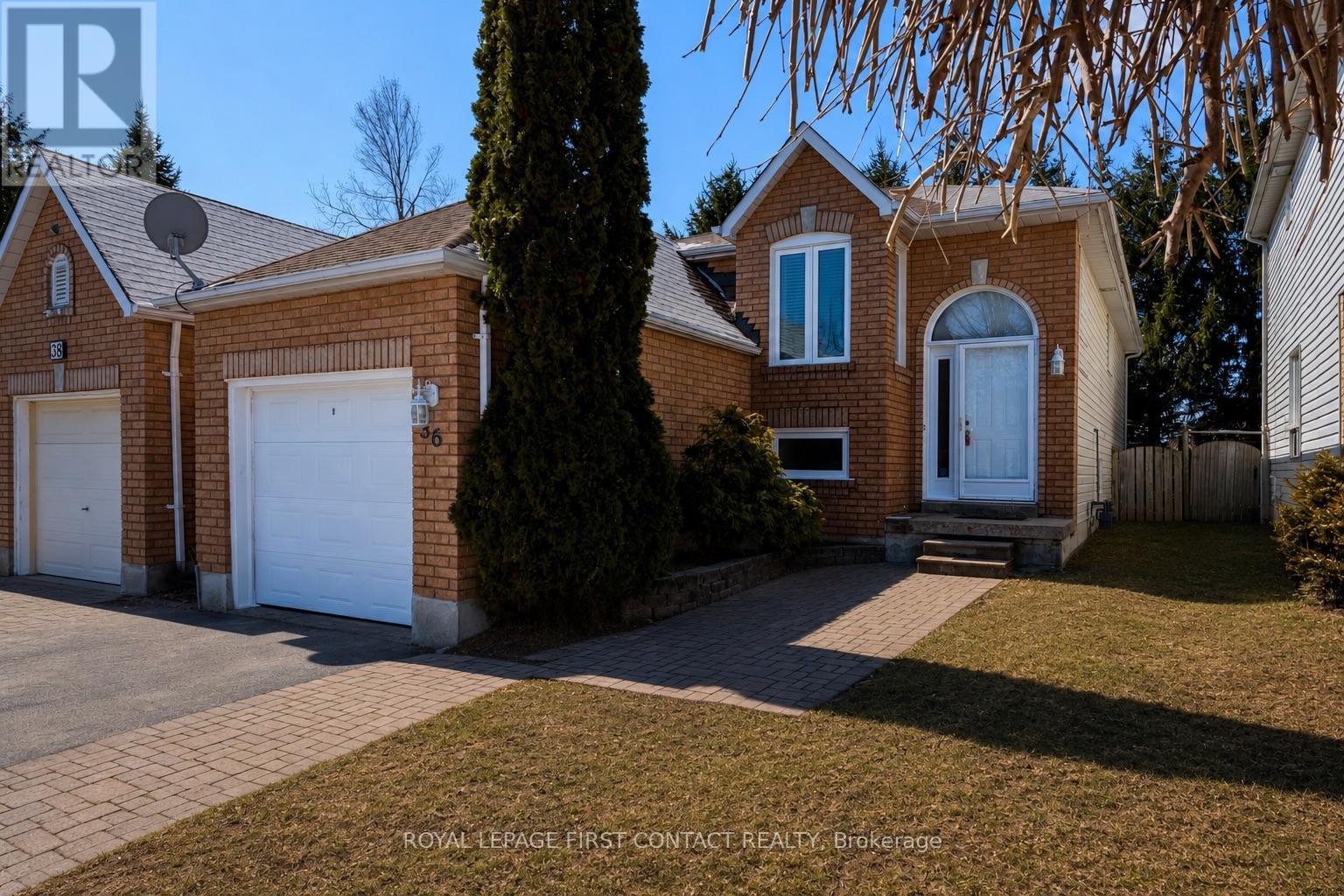 36 Churchland Drive, Barrie, Ontario  L4N 8P9 - Photo 2 - S13656472