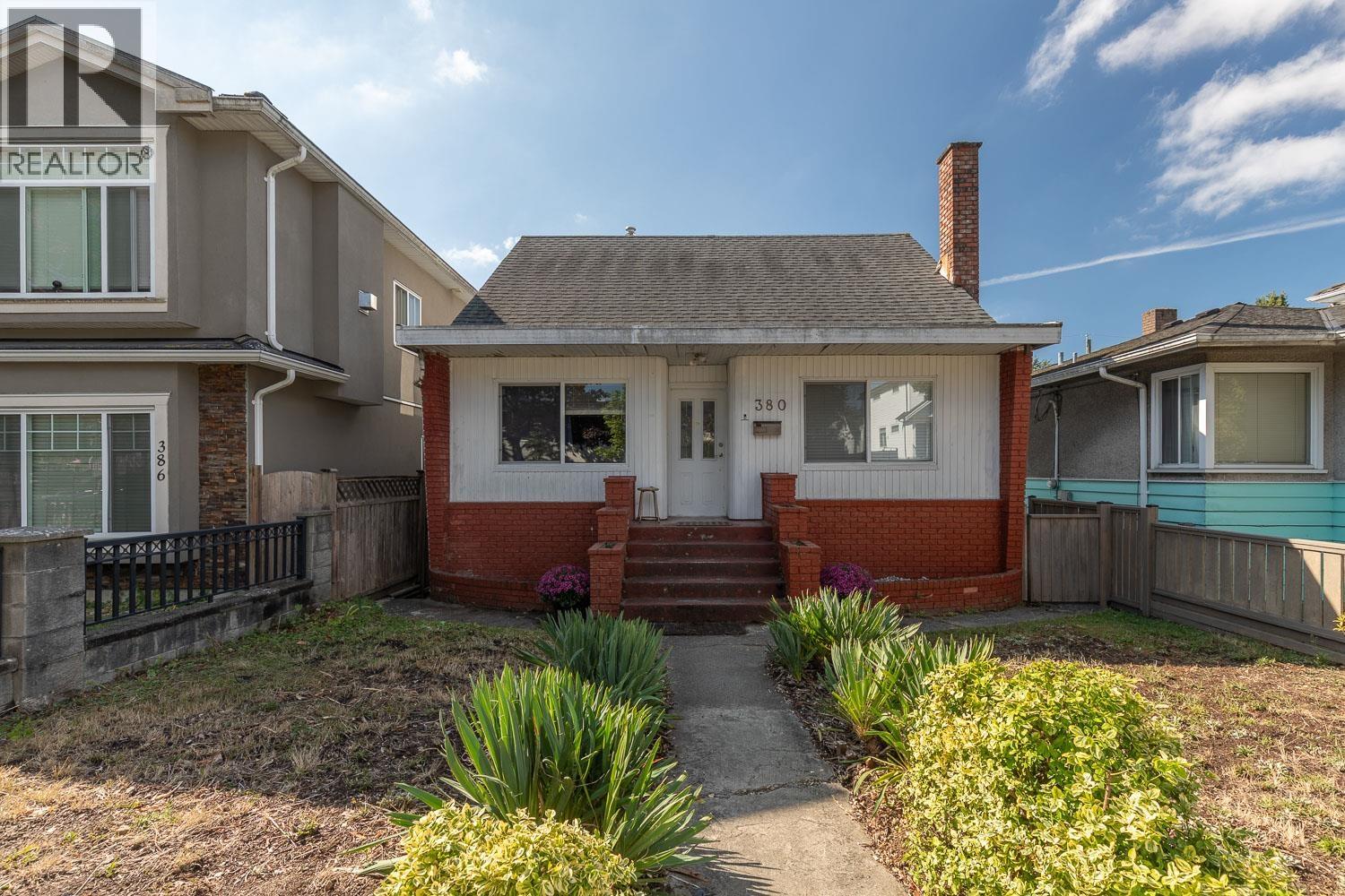 380 E 58TH AVENUE, Vancouver, British Columbia