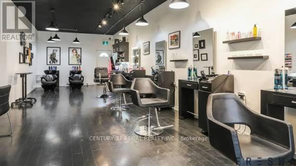 1173 QUEEN STREET E, Toronto, Ontario
