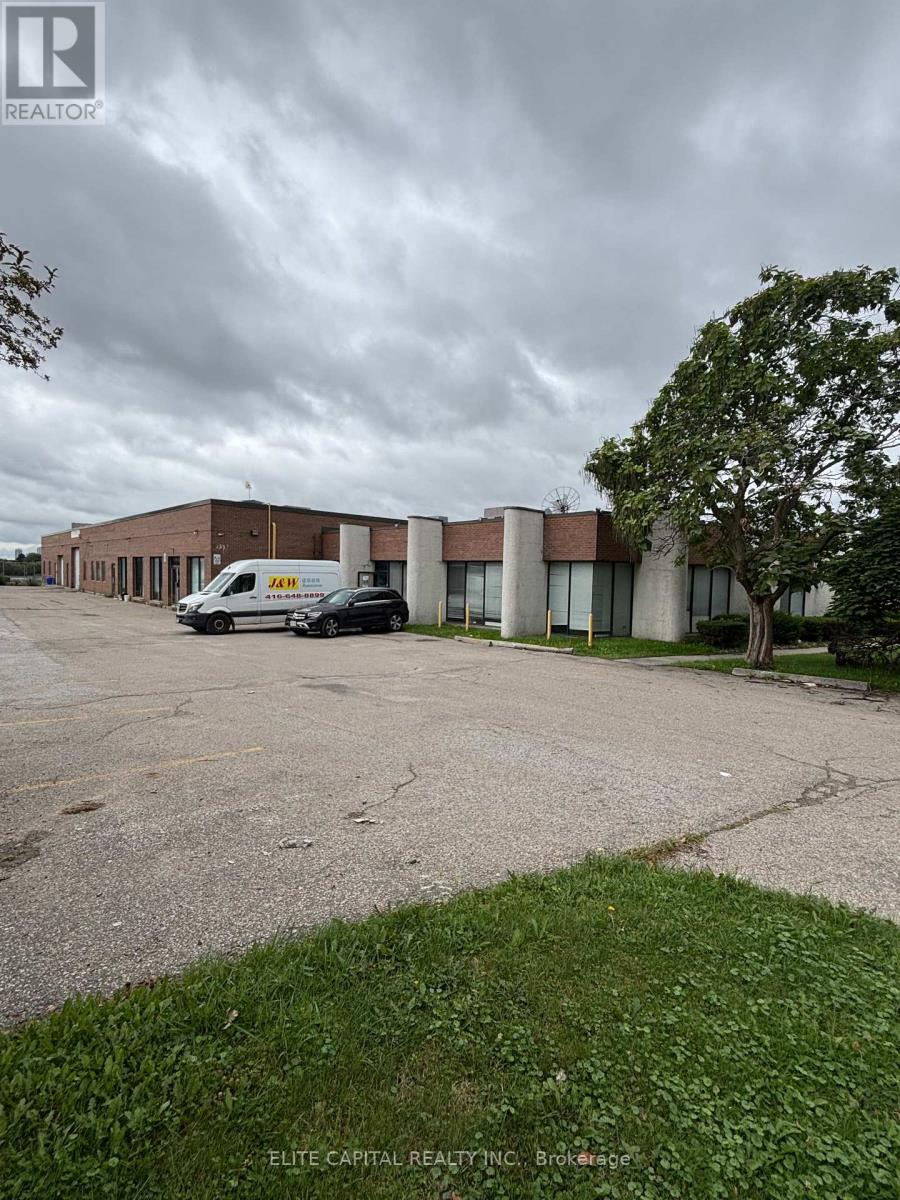 1357 Huntingwood Drive, Toronto, Ontario  M1S 3J1 - Photo 6 - E13716228