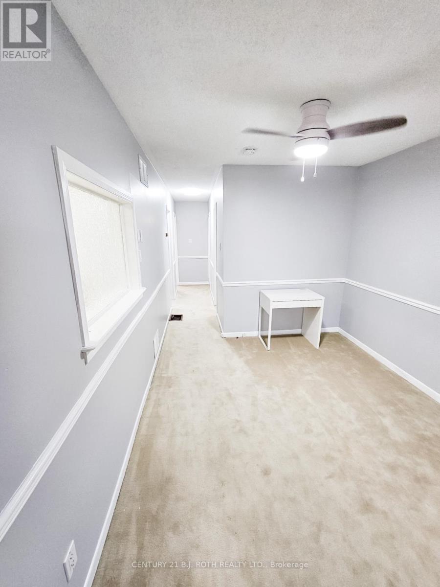 33 Beaumaur Drive, Penetanguishene, Ontario  L9M 1V7 - Photo 9 - S13716254