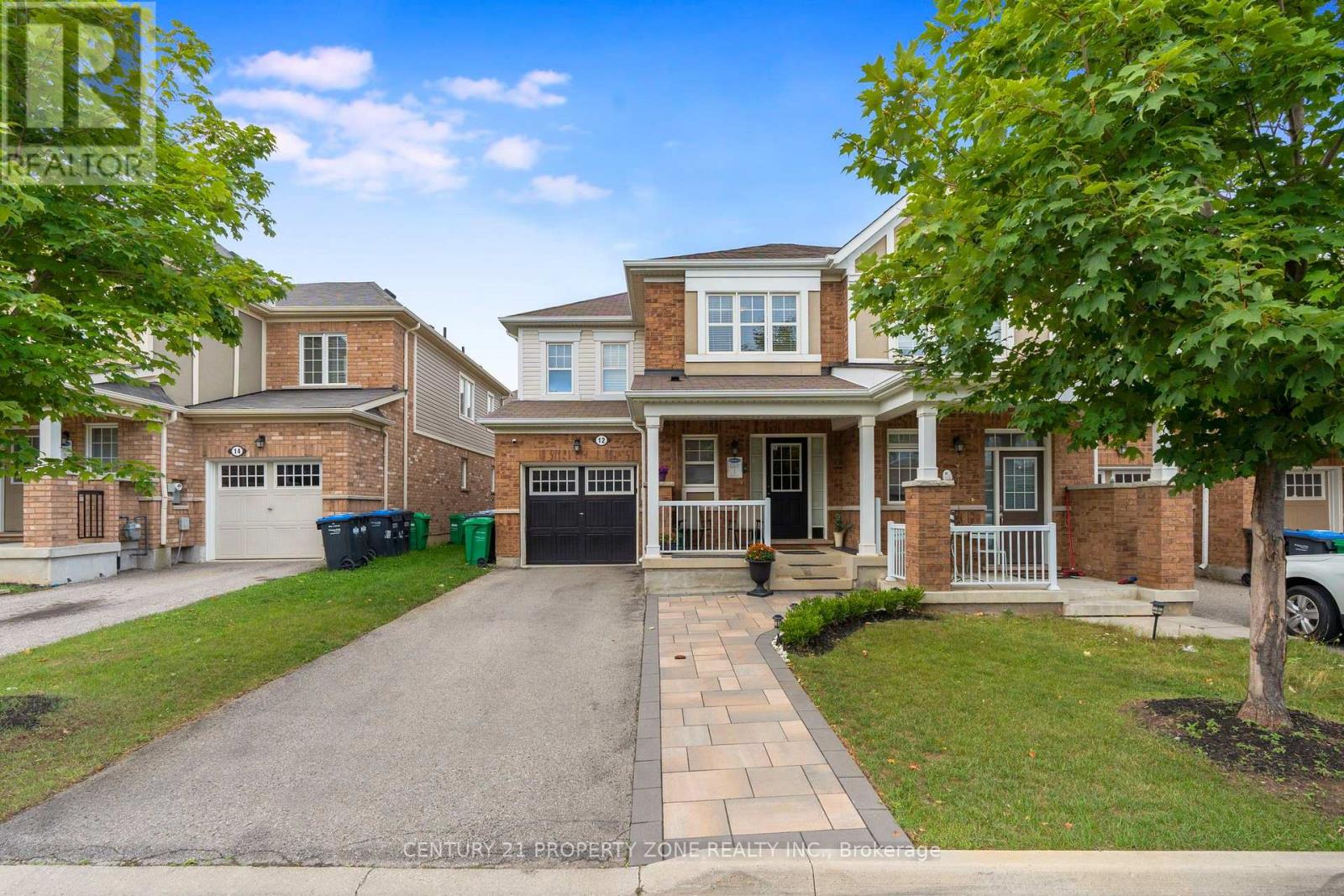12 LOTHBURY DRIVE, Brampton, Ontario