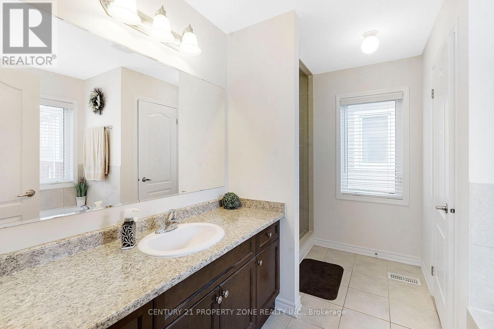 12 Lothbury Drive, Brampton, Ontario  L7A 4G7 - Photo 26 - W13716198