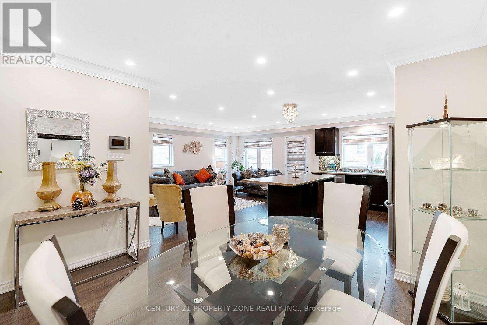 12 Lothbury Drive, Brampton, Ontario  L7A 4G7 - Photo 7 - W13716198