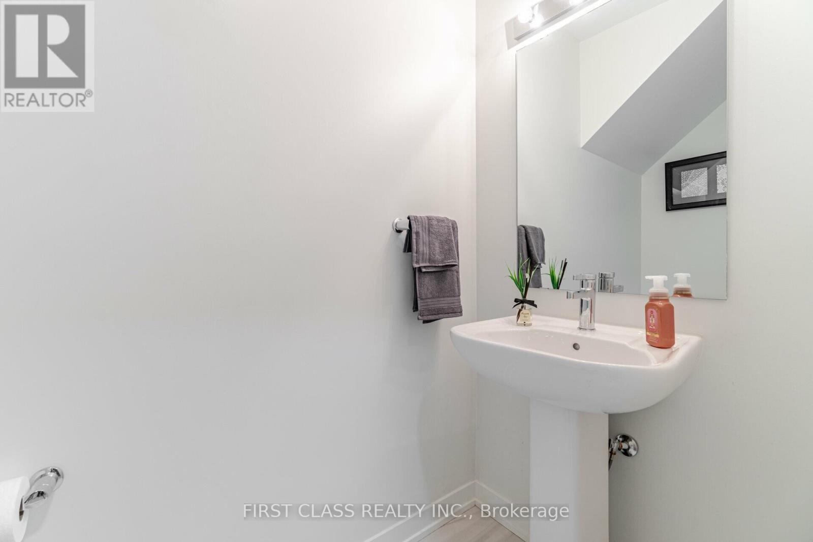 30 - 3405 Ridgeway Drive, Mississauga, Ontario  L5L 5T3 - Photo 11 - W13716212