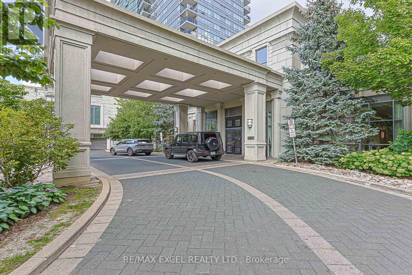 Ph 18 - 25 Greenview Avenue, Toronto, Ontario  M2M 0A5 - Photo 4 - C13713048