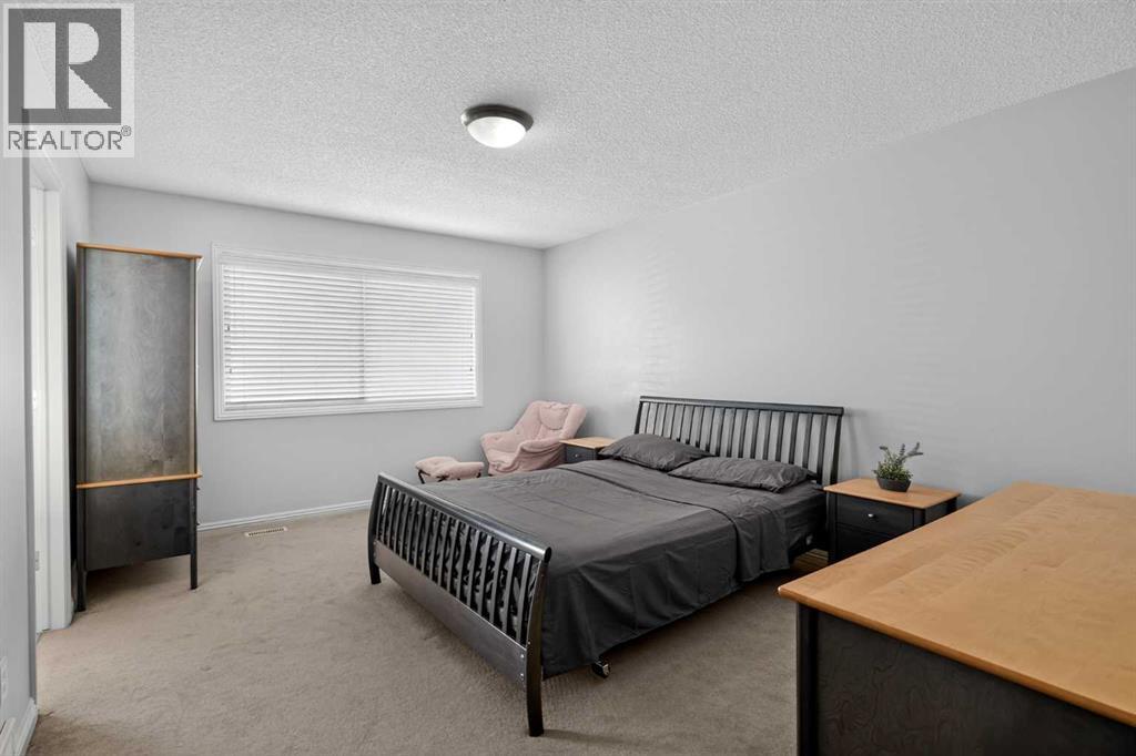 646 Chaparral Drive SE, Calgary, Alberta  T2X 3X1 - Photo 17 - A2337446