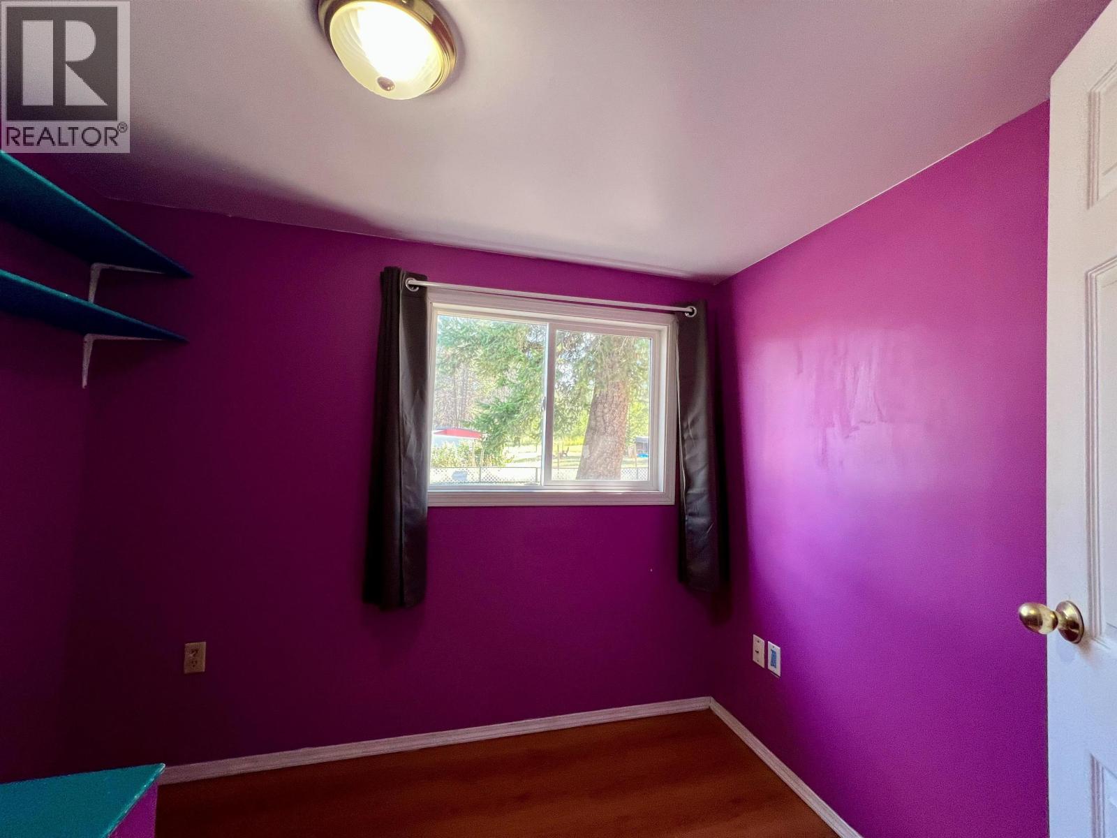 5396 Park Drive, 100 Mile House, British Columbia  V0K 2E1 - Photo 20 - R3159272