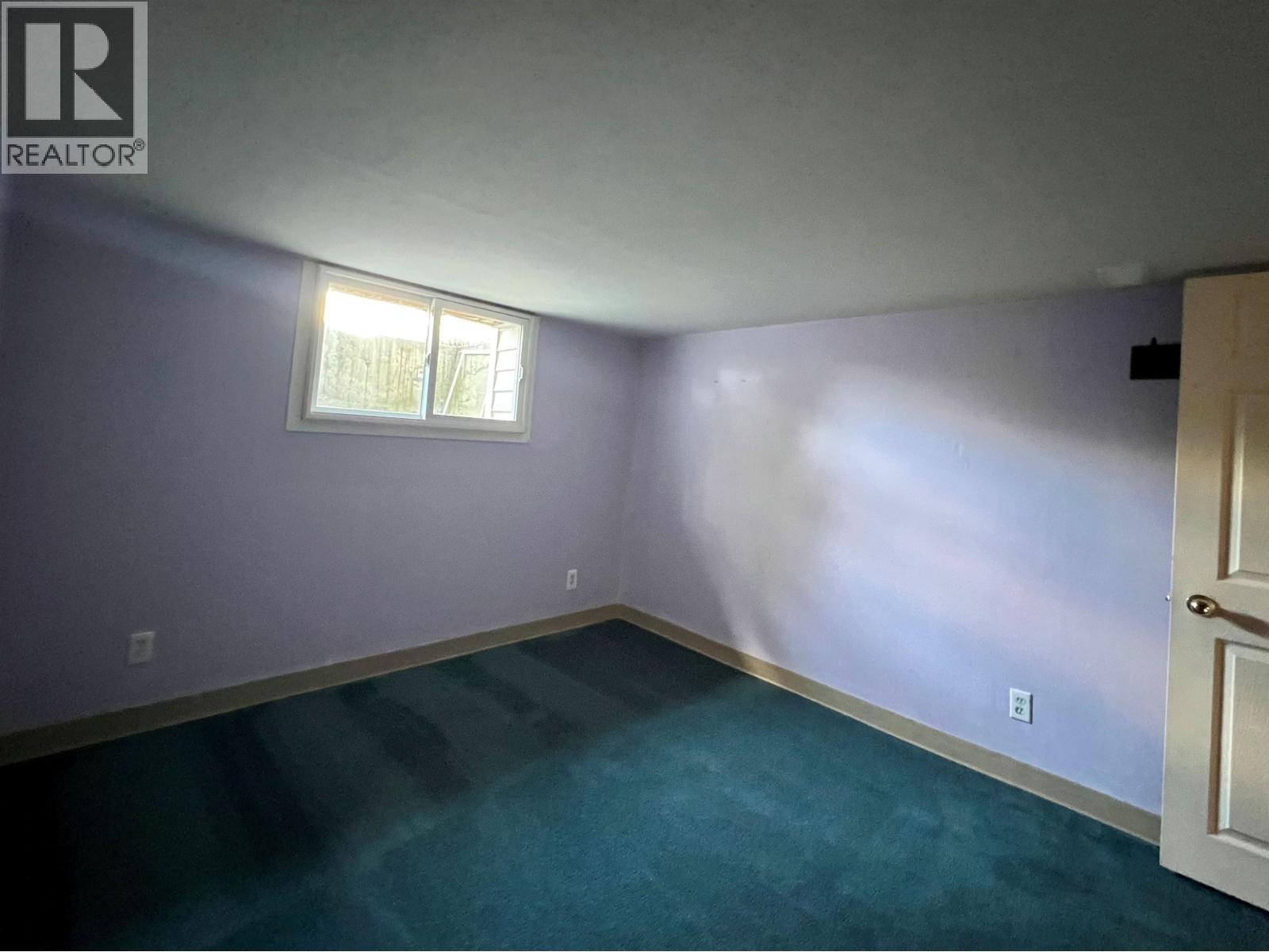 5396 Park Drive, 100 Mile House, British Columbia  V0K 2E1 - Photo 23 - R3159272