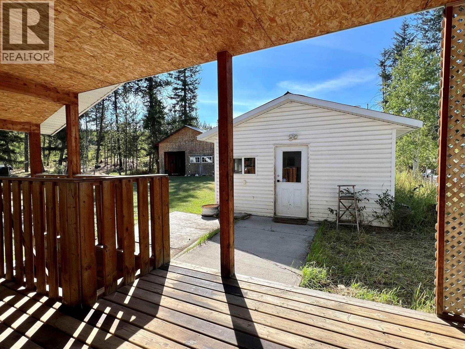 5396 Park Drive, 100 Mile House, British Columbia  V0K 2E1 - Photo 29 - R3159272