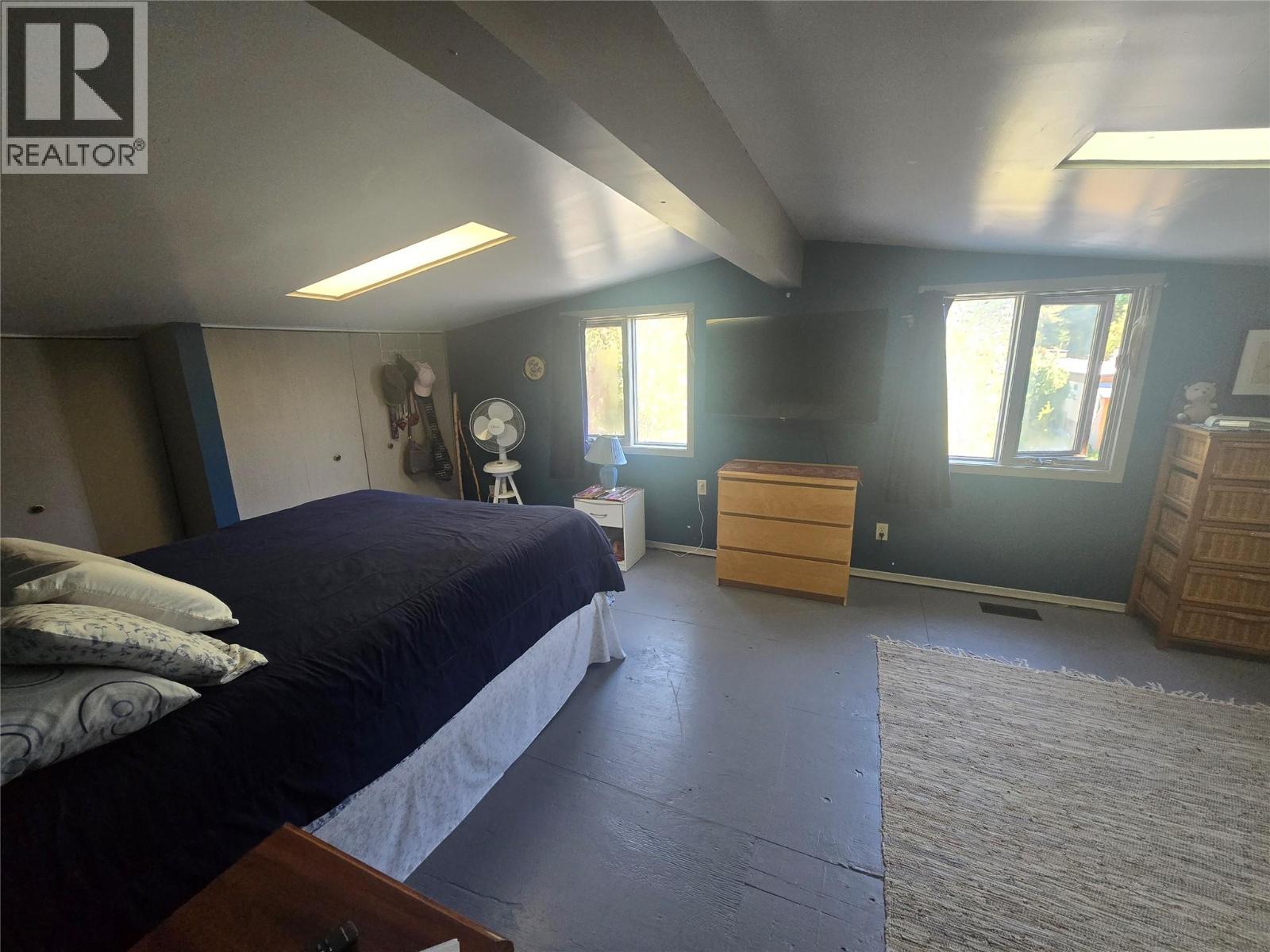 1037 Raft River Road, Clearwater, British Columbia  V0E 1N1 - Photo 12 - 10398907