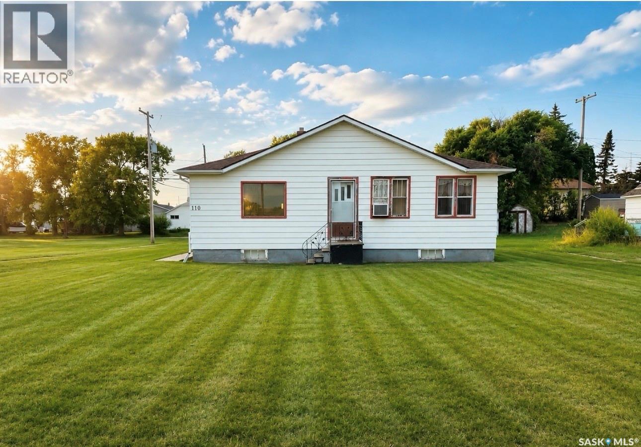 110 Railway AVENUE, Strasbourg, Saskatchewan