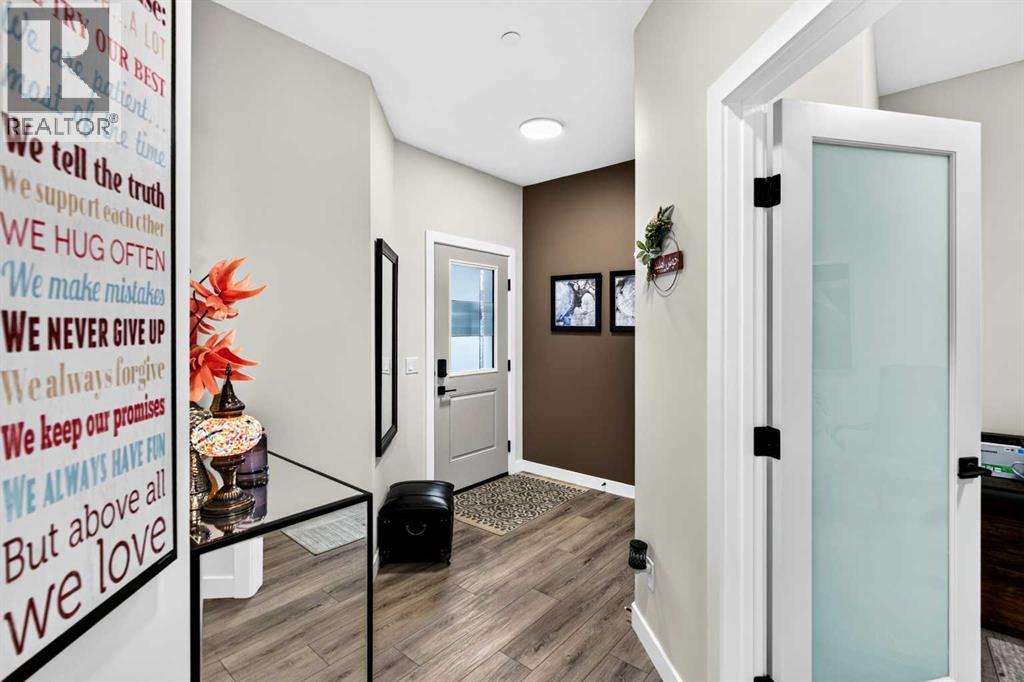 43 Hotchkiss Row Se, Calgary, Alberta  T3S 0J5 - Photo 3 - A2331586
