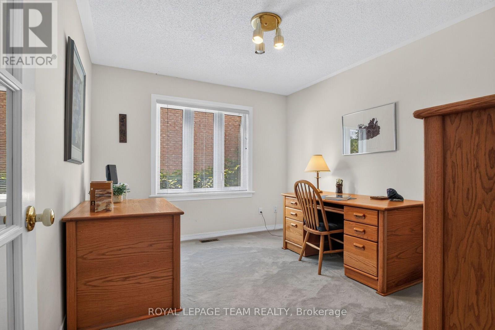 19 Slade Crescent, Ottawa, Ontario  K2K 2L1 - Photo 5 - X13716284