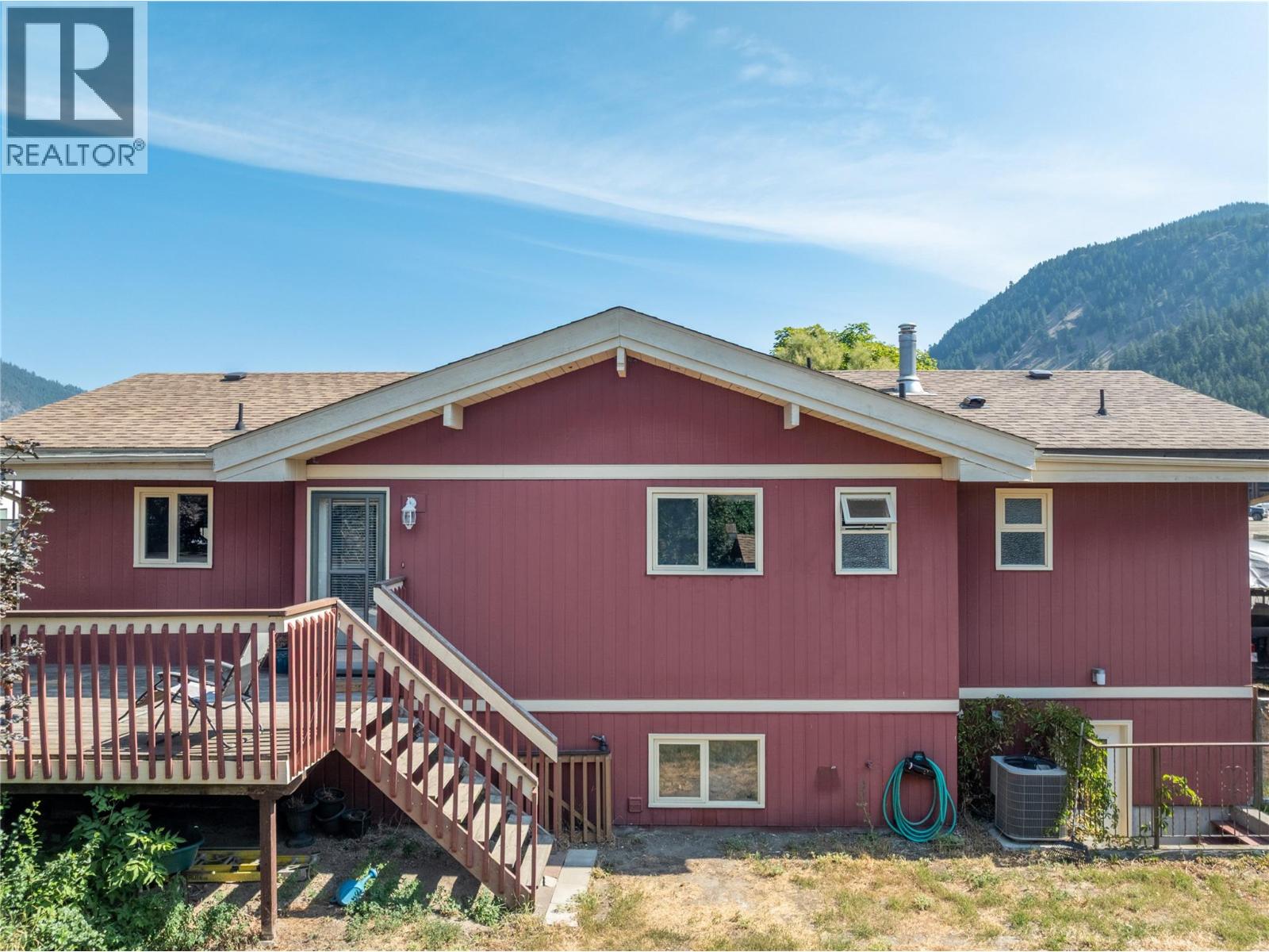 304 Brooke Drive, Chase, British Columbia  V0E 1M0 - Photo 3 - 10395361