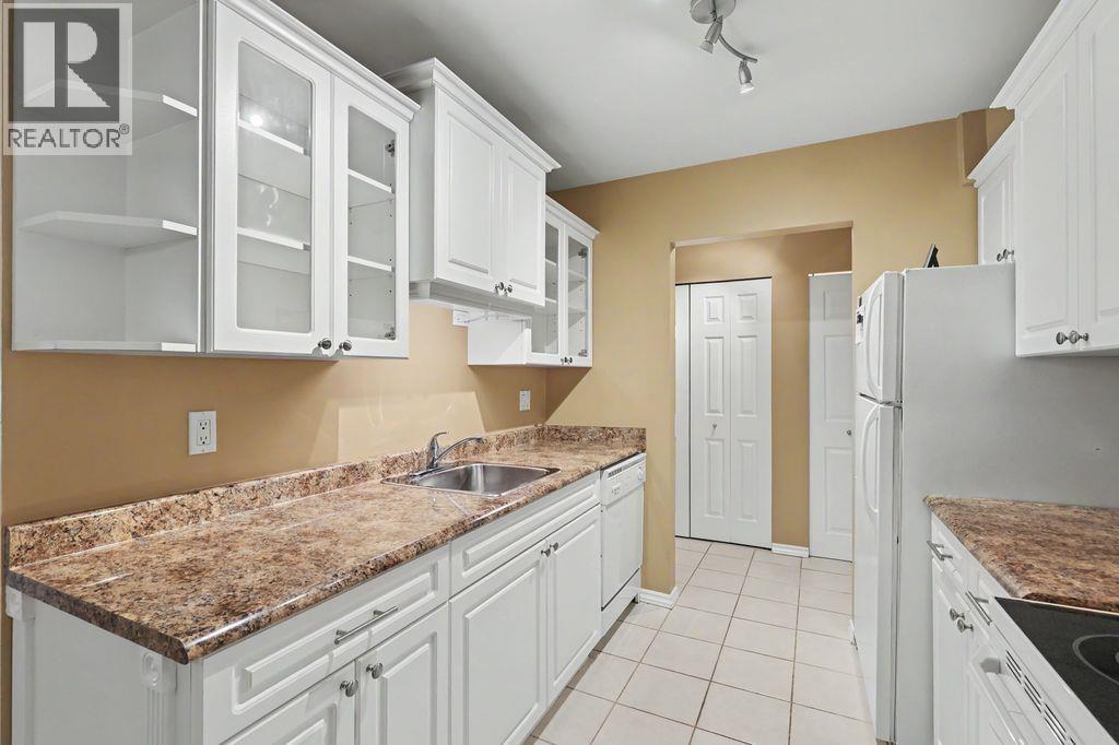 404 1210 Pacific Street, Coquitlam, British Columbia V3B 6K3 - Photo 2 - R3159215