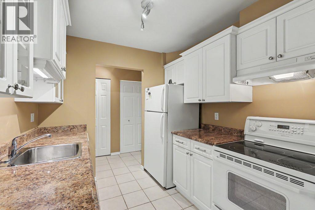 404 1210 Pacific Street, Coquitlam, British Columbia V3B 6K3 - Photo 3 - R3159215