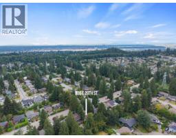 886 E 29TH STREET, North Vancouver, British Columbia
