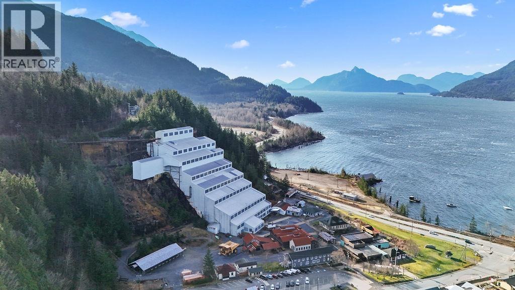 1140 COPPER DRIVE, Squamish, British Columbia