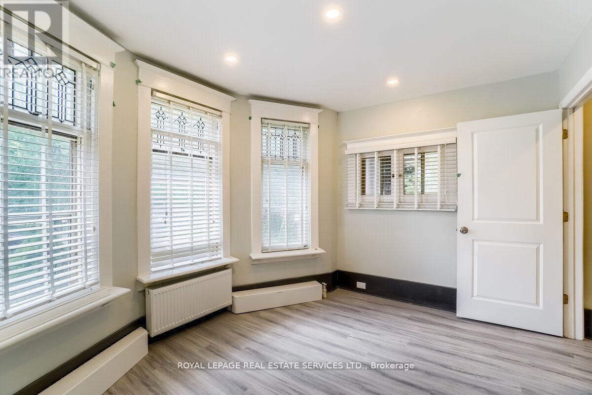 31 Tyndall Avenue, Toronto, Ontario  M6K 2E9 - Photo 11 - W13716274