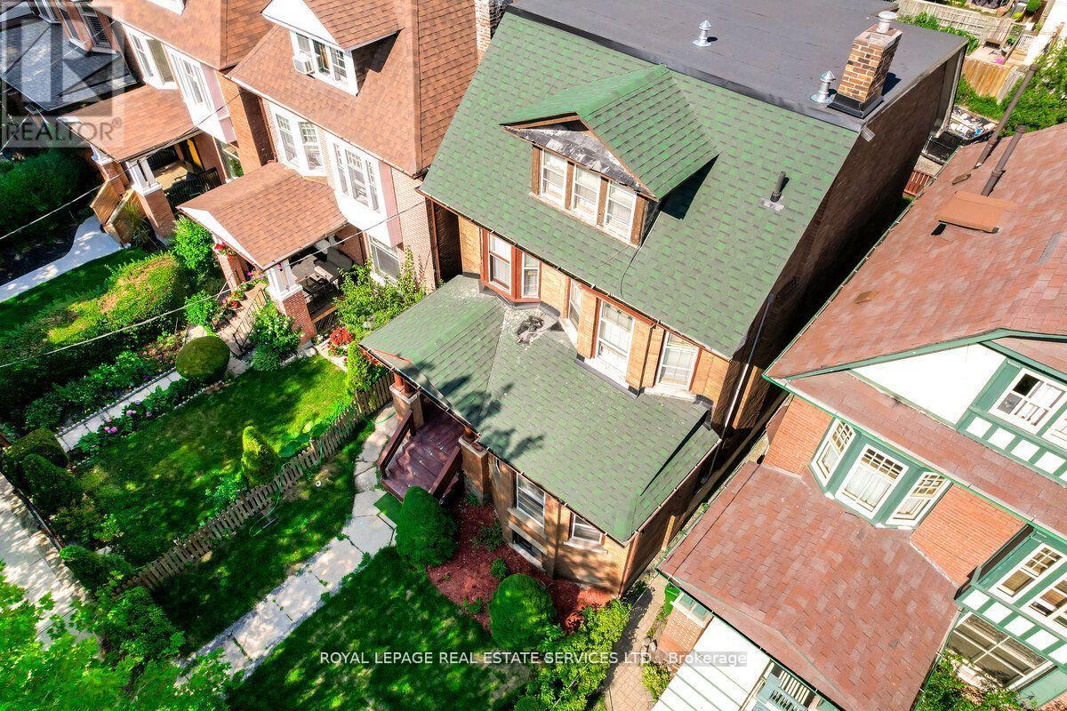 31 Tyndall Avenue, Toronto, Ontario  M6K 2E9 - Photo 2 - W13716274