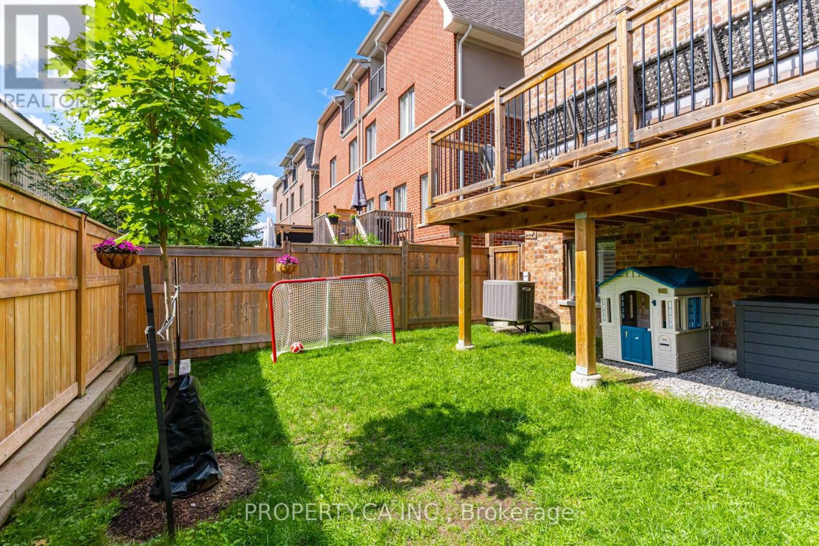 1226 Azinger Lane, Mississauga, Ontario  L5E 0A7 - Photo 38 - W13716278