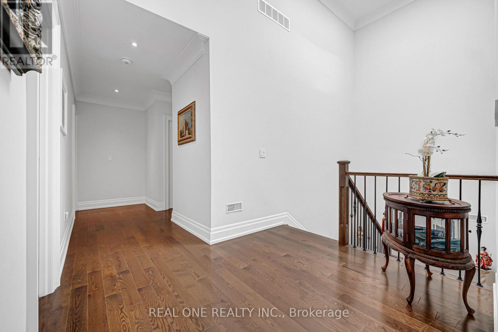 100 Ridelle Avenue, Toronto, Ontario  M6B 1J6 - Photo 24 - C13715548