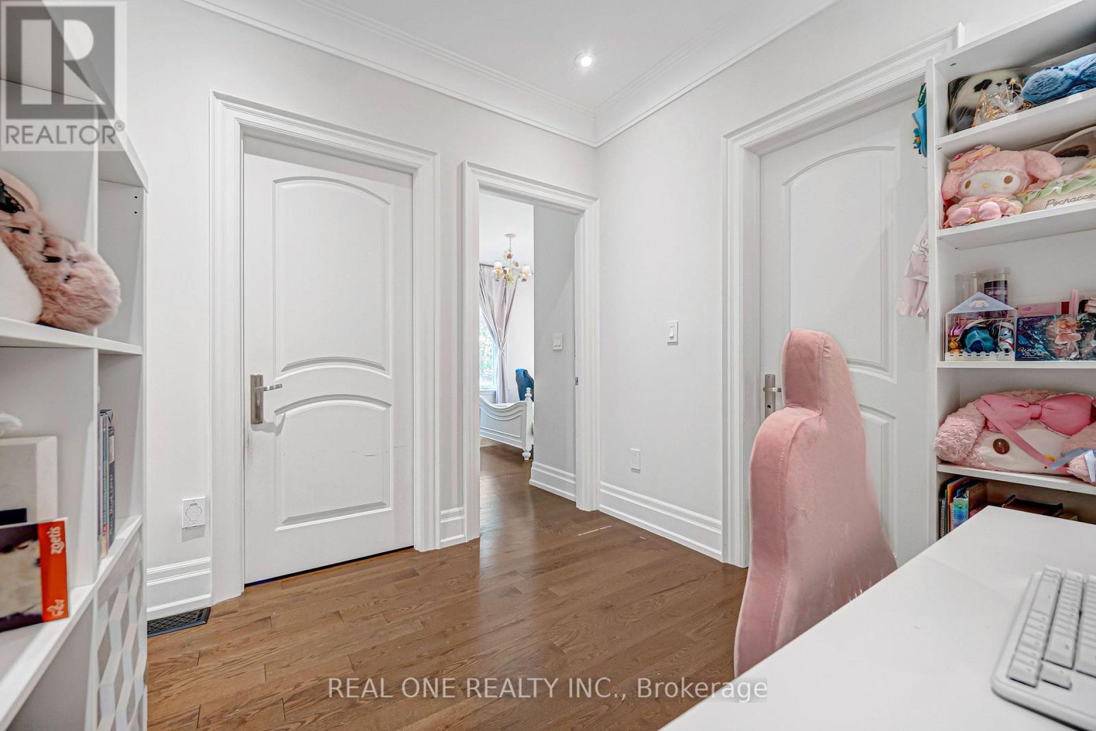 100 Ridelle Avenue, Toronto, Ontario  M6B 1J6 - Photo 37 - C13715548