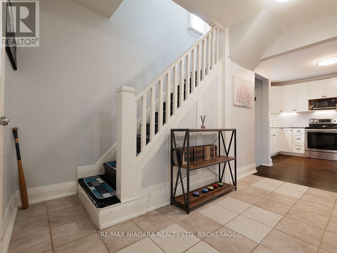 66 Neff Street, Port Colborne, Ontario  L3K 3T1 - Photo 12 - X13712320