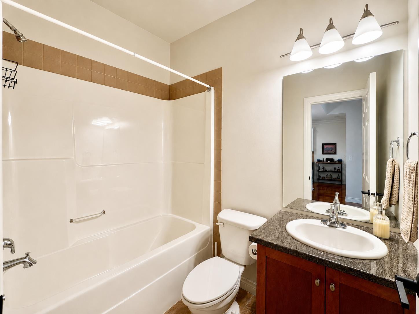 401 9108 Mary Street, Chilliwack Proper West, Chilliwack, British Columbia  V2P 4J1 - Photo 3 - R3156914
