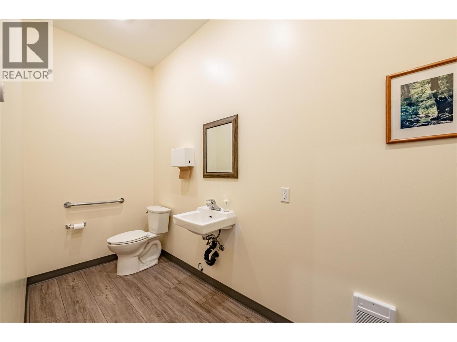 313 Railway Avenue, Salmo, British Columbia  V0G 1Z0 - Photo 8 - 10389591