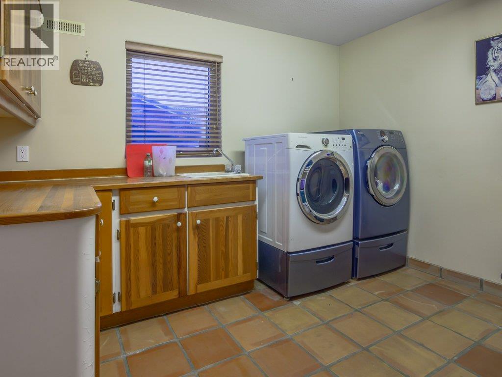 11710 Olympic View Drive, Osoyoos, British Columbia  V0H 1H4 - Photo 34 - 10390326