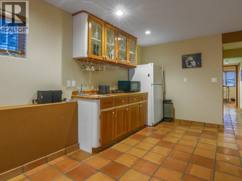 11710 Olympic View Drive, Osoyoos, British Columbia  V0H 1H4 - Photo 33 - 10390326