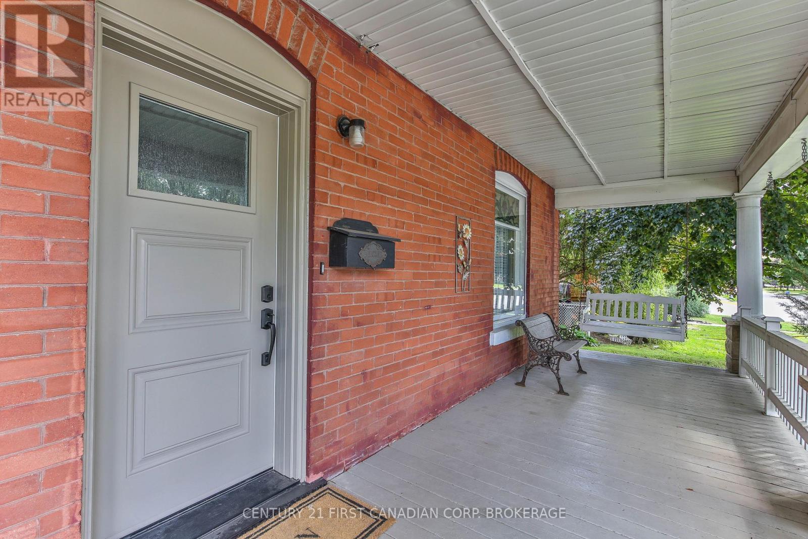308 Broadway Street, Tillsonburg, Ontario  N4G 3S1 - Photo 4 - X13716328