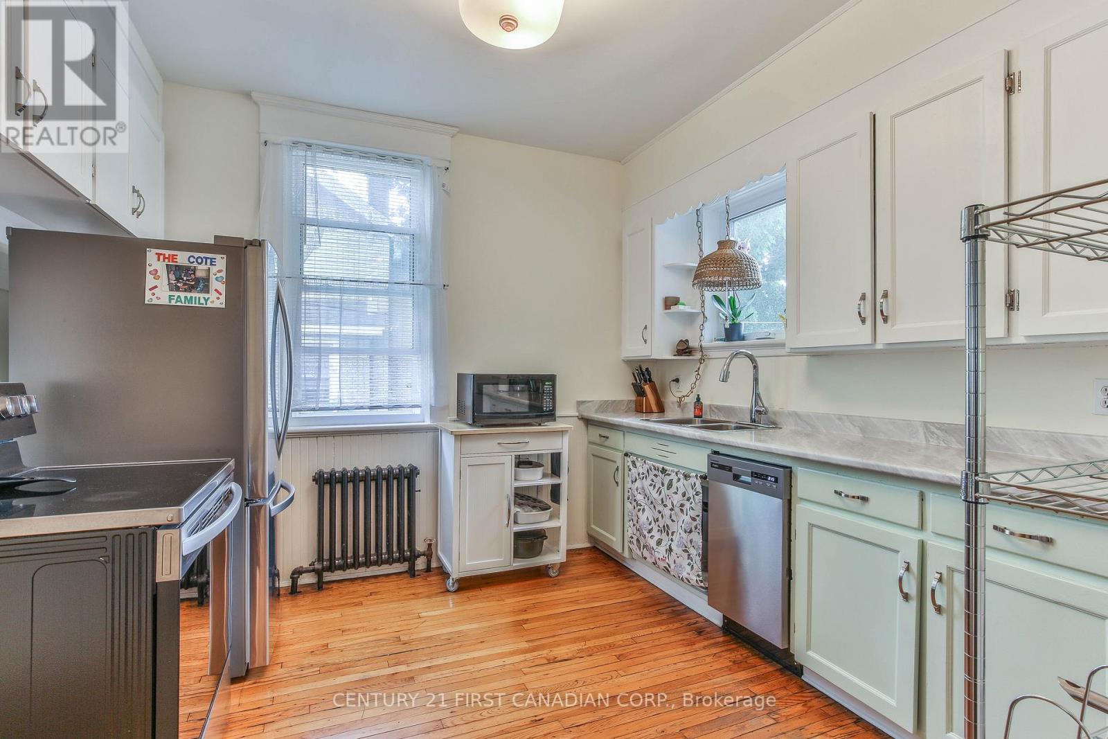 308 Broadway Street, Tillsonburg, Ontario  N4G 3S1 - Photo 9 - X13716328