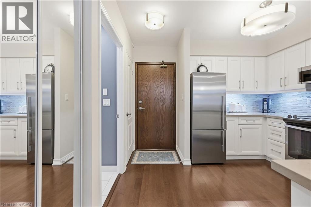 1276 Maple Crossing Boulevard Unit# 110, Burlington, Ontario  L7S 2J9 - Photo 3 - 40858338