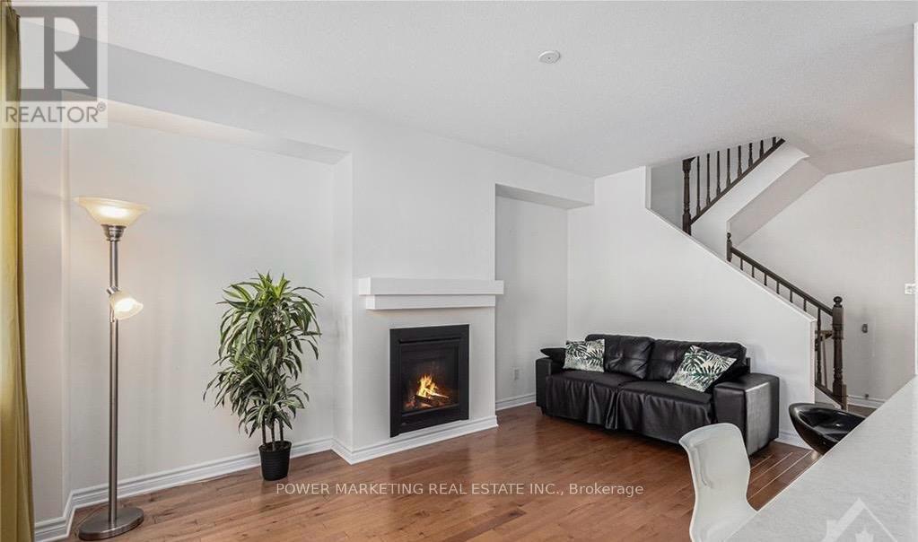 932 Kilbirnie Drive, Ottawa, Ontario  K2J 6G2 - Photo 5 - X13716334