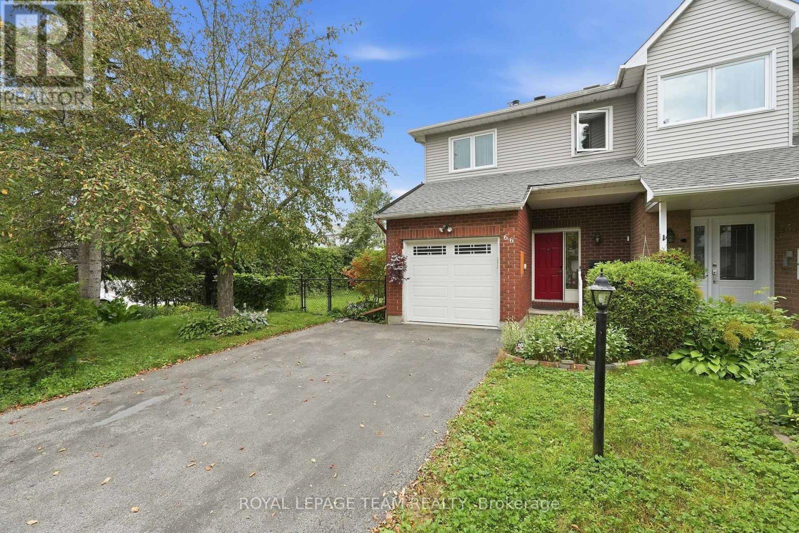 66 Armadale Crescent, Ottawa, Ontario  K2J 3Z3 - Photo 2 - X13716372