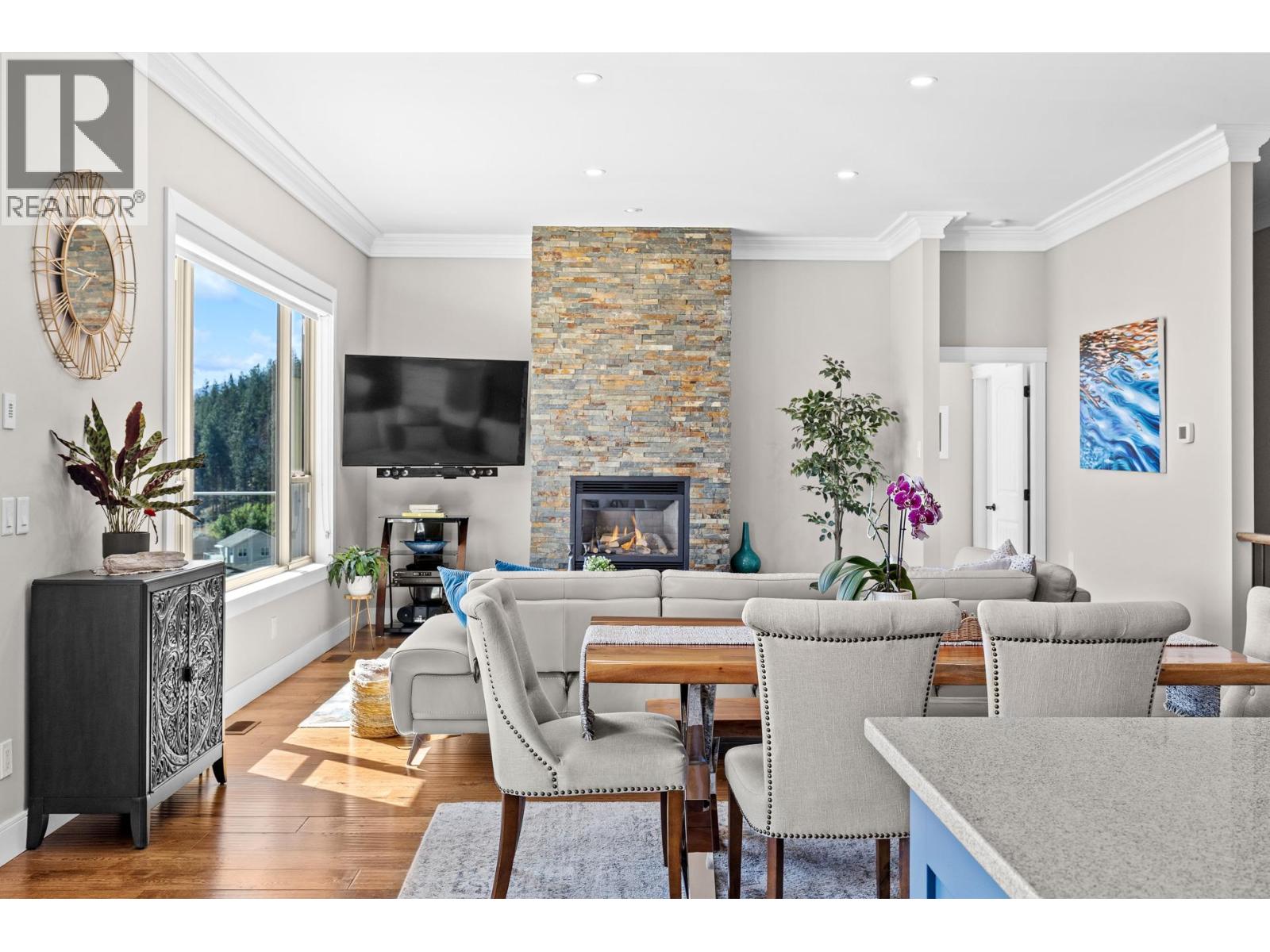 6112 Seymoure Avenue, Peachland, British Columbia  V0H 1X4 - Photo 14 - 10398777