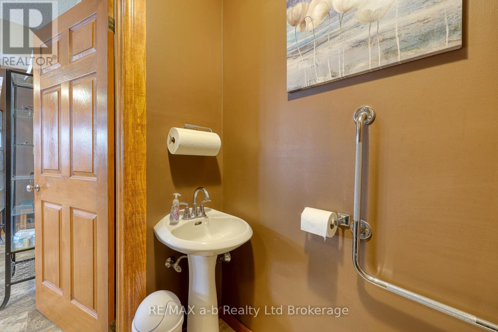 77 Charles Street W, Ingersoll, Ontario  N5C 2L7 - Photo 17 - X13716330