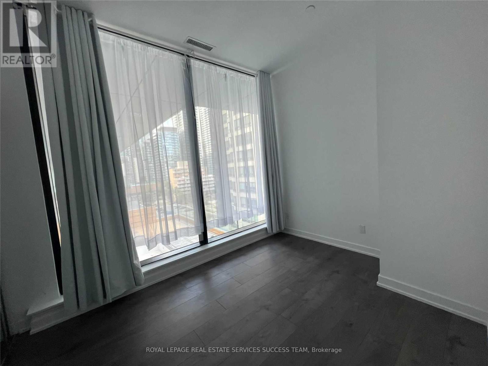 701 - 501 Yonge Street, Toronto, Ontario  M4Y 1Y4 - Photo 7 - C13716298